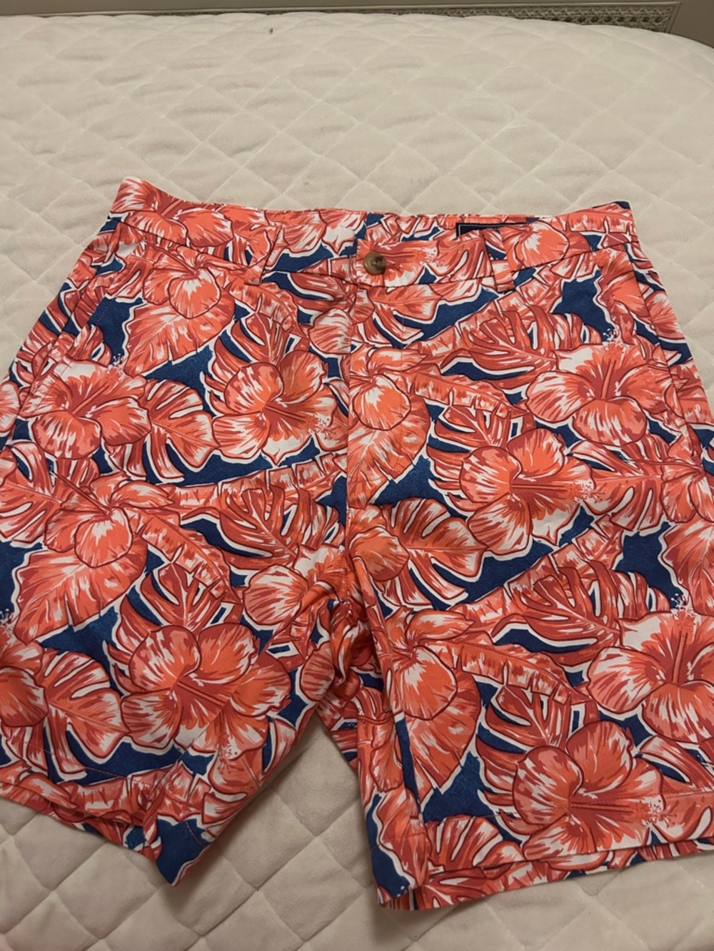 Vineyard Vines Hawaiian Breaker Short